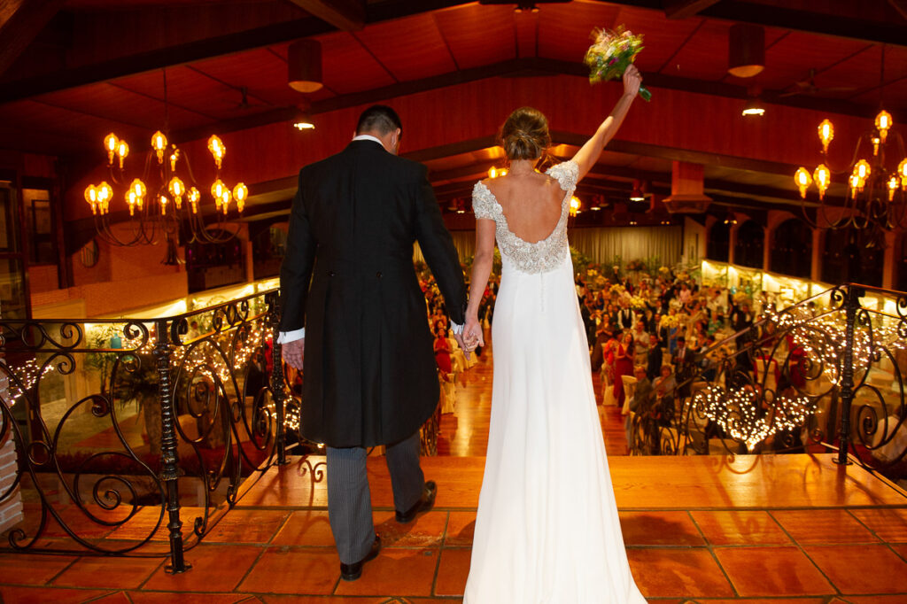 entrada-novios-Hacienda-Jacaranda