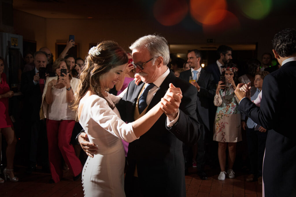 Baile novia y padrino
