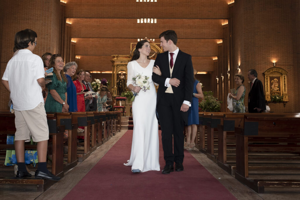 La mirada de la novia