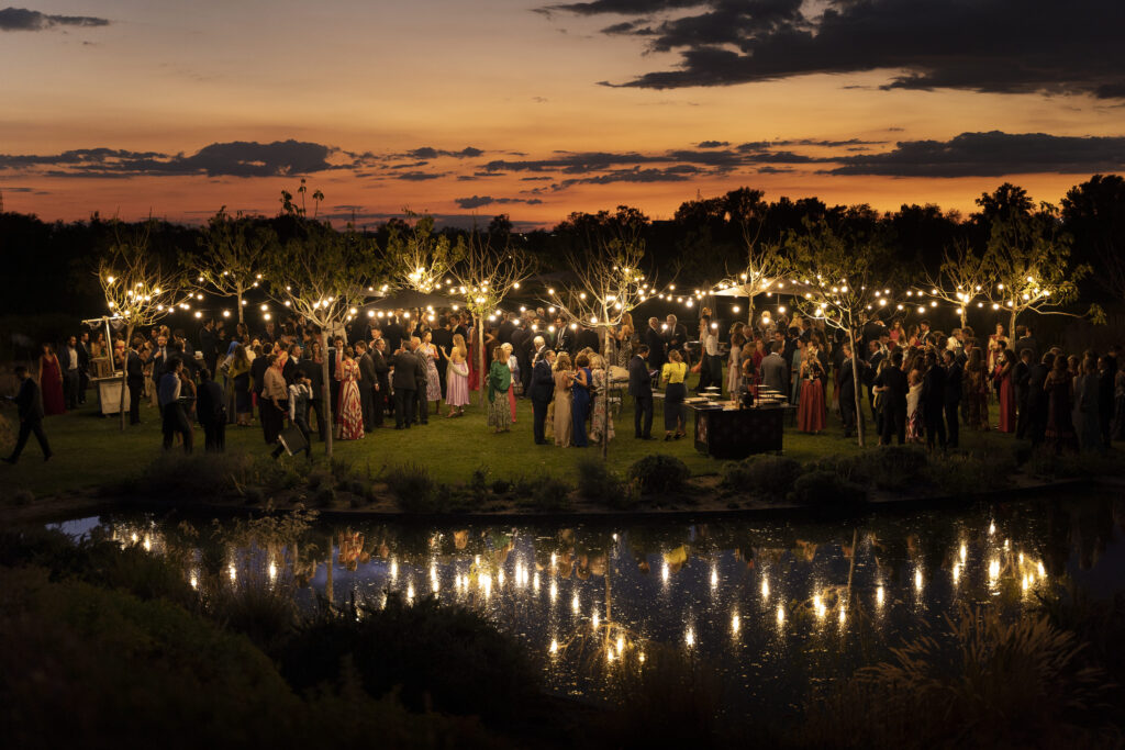 Un cóctel al atardecer