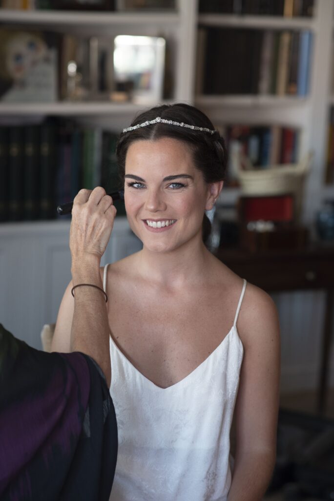 maquillando a la novia